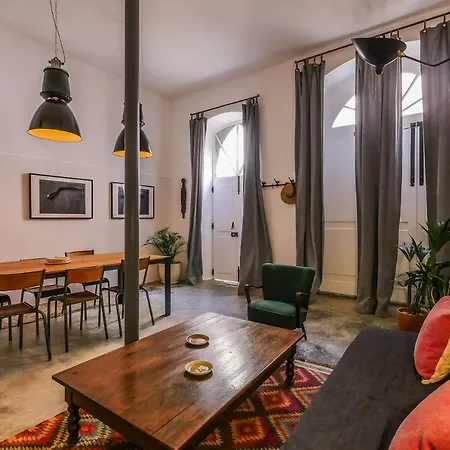 Apartment Loft In Santos Lissabon